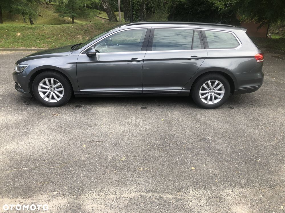 Volkswagen Passat Variant 1.6 TDI (BlueMotion Technology) Comfortline - 4