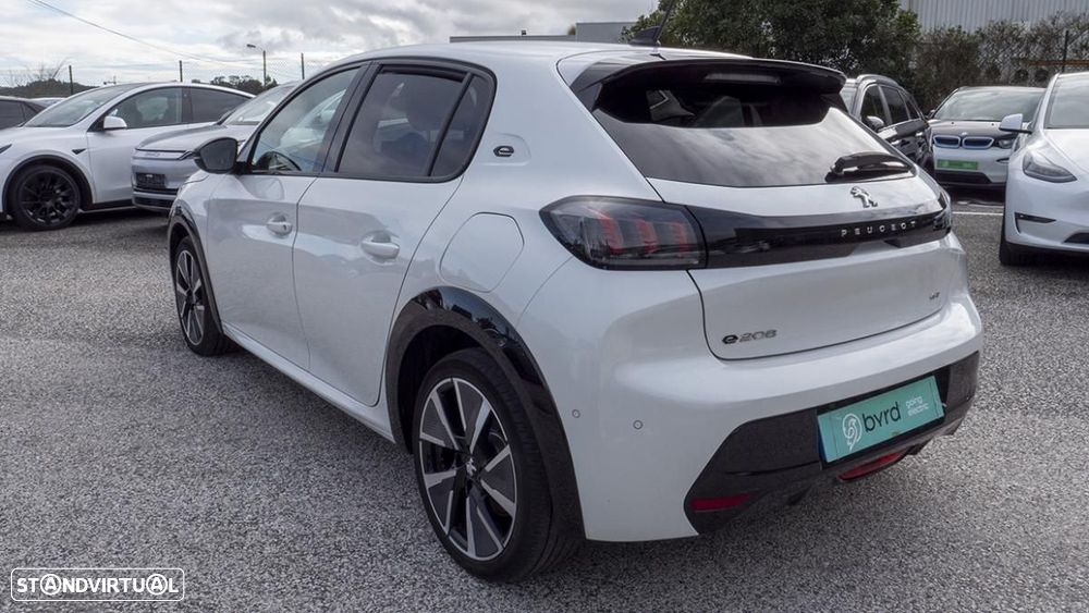 Peugeot e-208 50 kWh GT Pack - 12