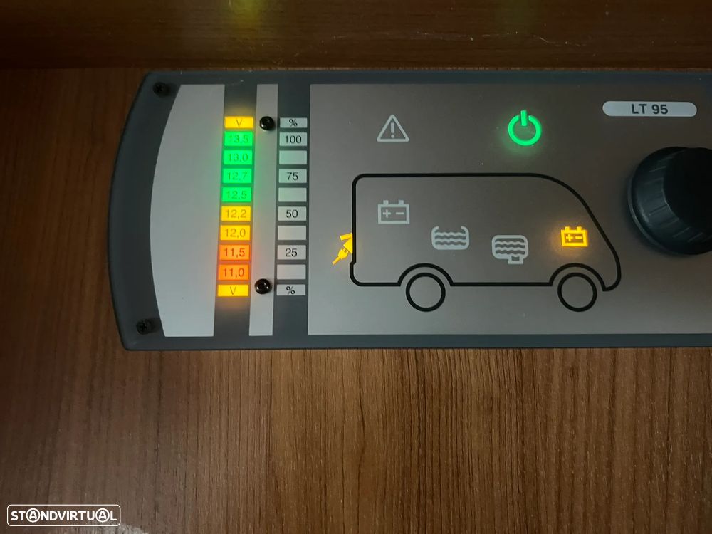 Hymer Eriba Living - 16