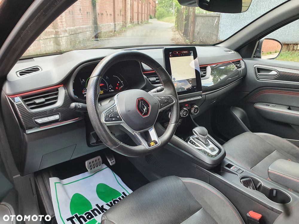 Renault Arkana E-TECH 145 R.S.LINE - 12