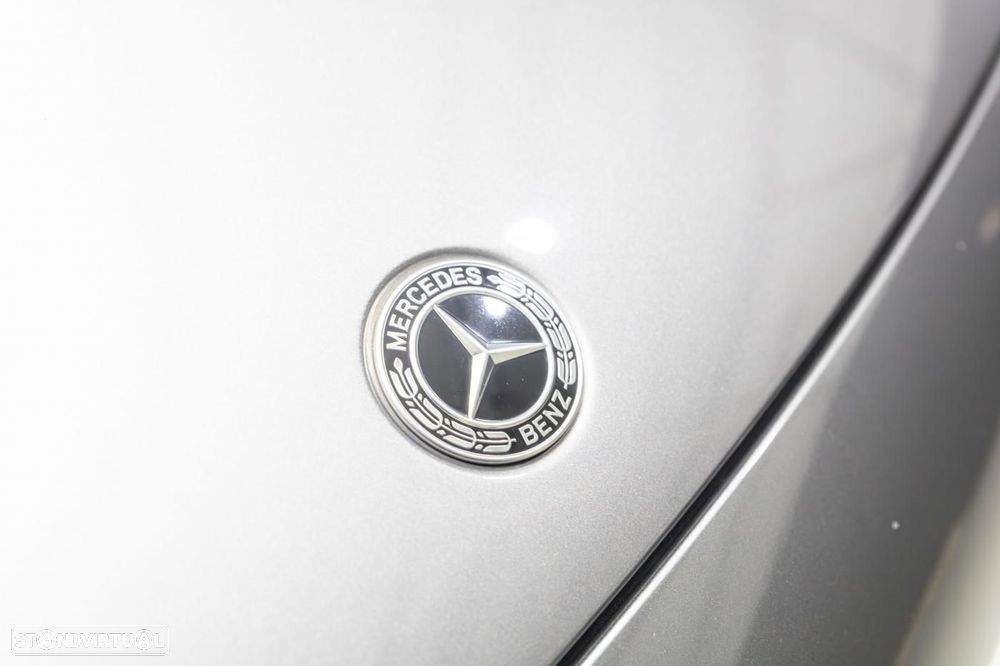 Mercedes-Benz GLA 250 e 8G-DCT AMG Line - 13