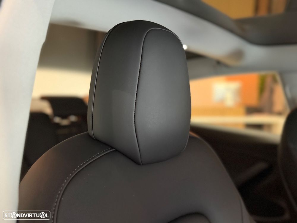Tesla Model 3 Standard RWD - 18