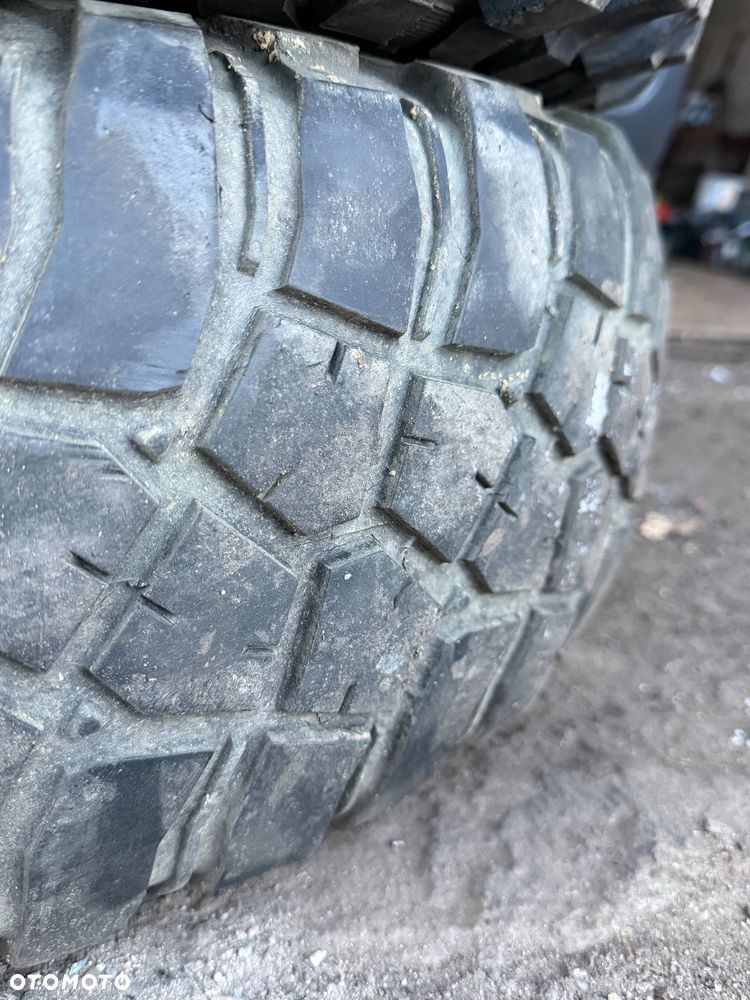Opony BFGoodrich Mud-Terrain All-Terrain T/A KM3 235/85/16 5szt - 6
