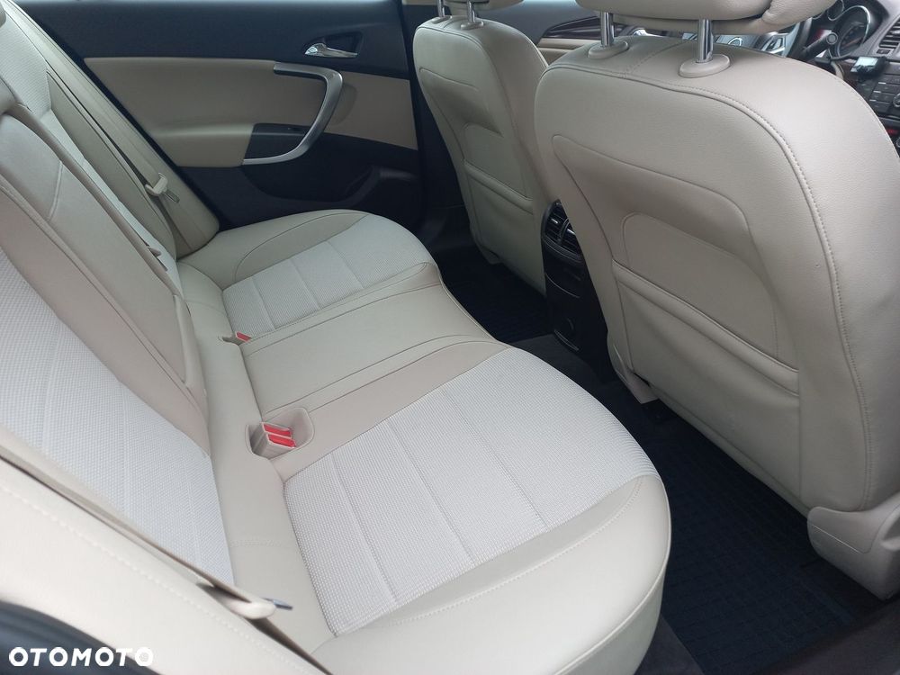 Opel Insignia 1.8 Cosmo - 13