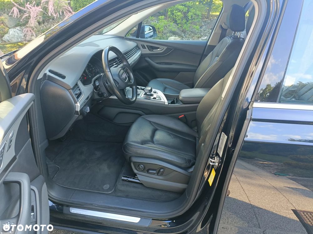 Audi Q7 - 9