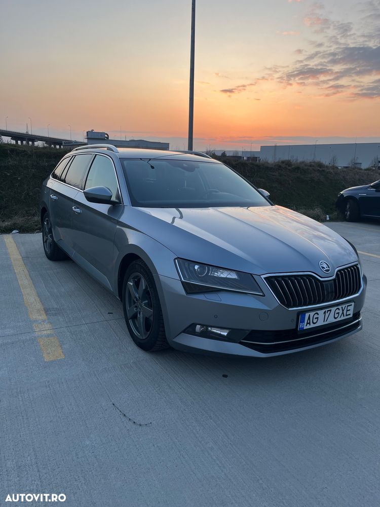 Skoda Superb 2.0 TDI DSG Style - 3