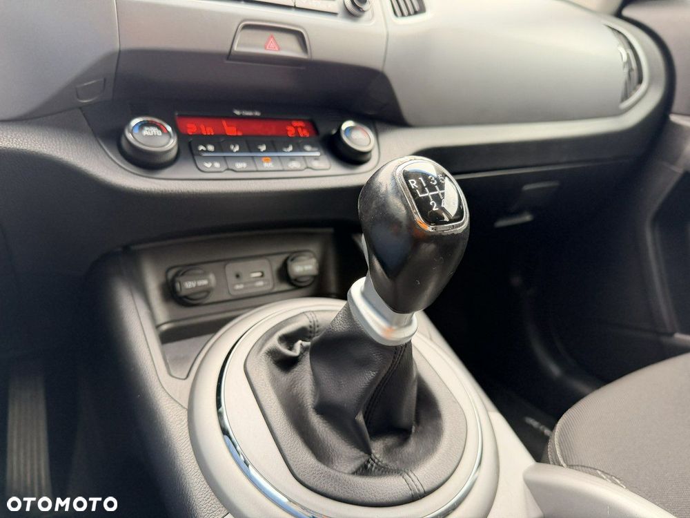 Kia Sportage 1.6 GDI M 2WD - 33