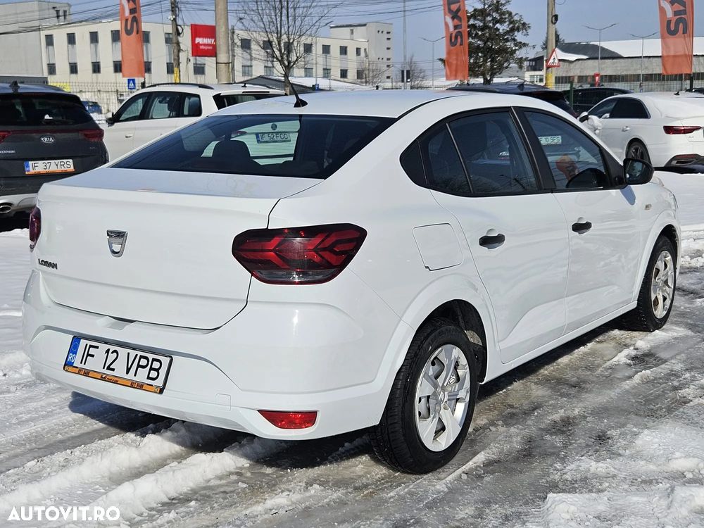 Dacia Logan TCe 90 Essential - 3