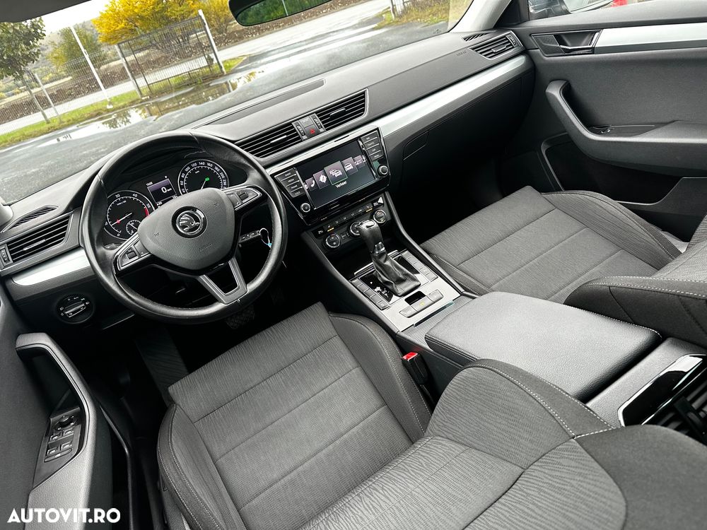 Skoda Superb Combi 1.6 TDI DSG Ambition - 8