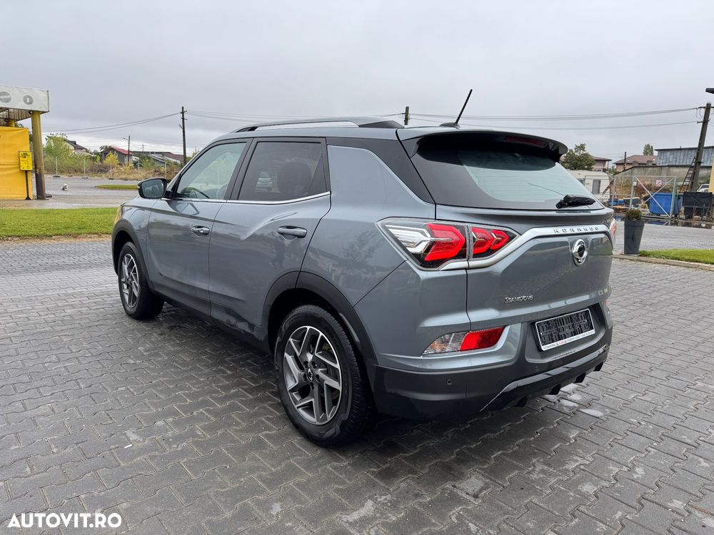SsangYong Korando e-Motion 61.5 kW Premium - 4