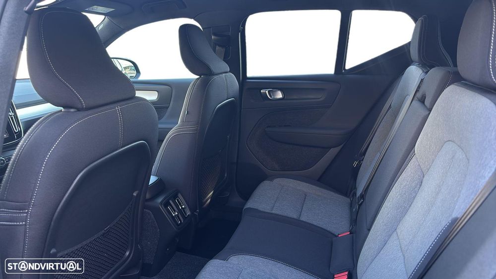 Volvo XC 40 2.0 B3 Core - 6