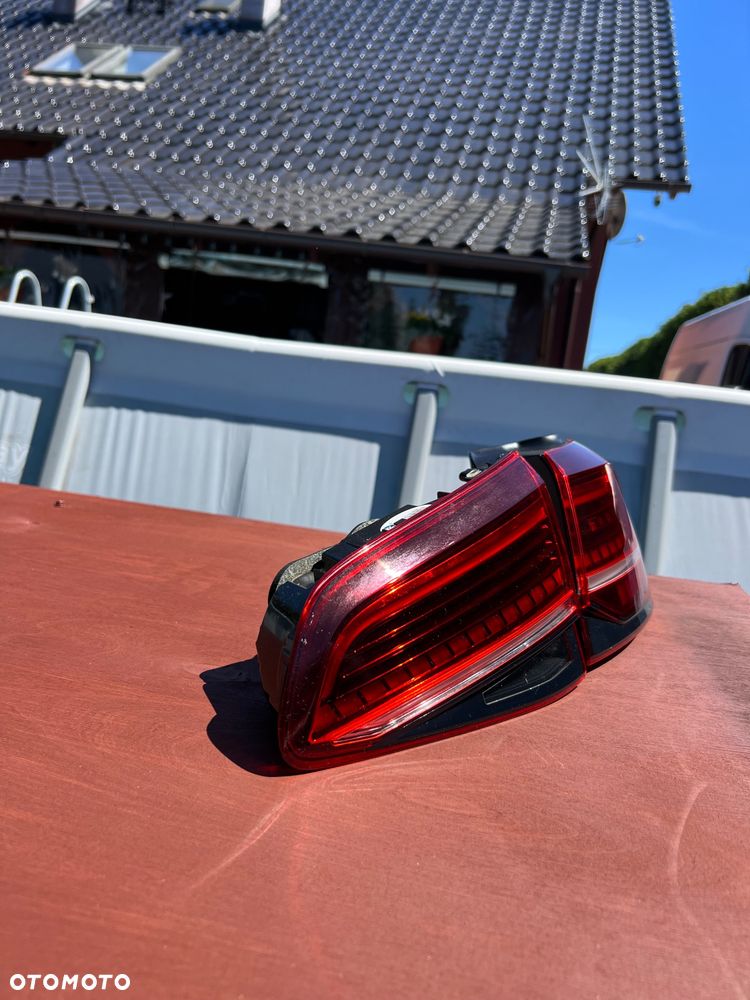 VW Golf VII tylne lampy DYNAMIC LED P/T - 3
