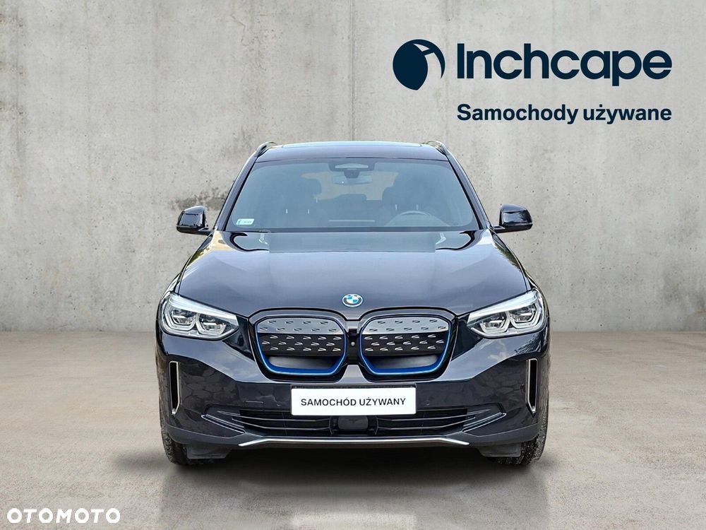 BMW iX3 - 8