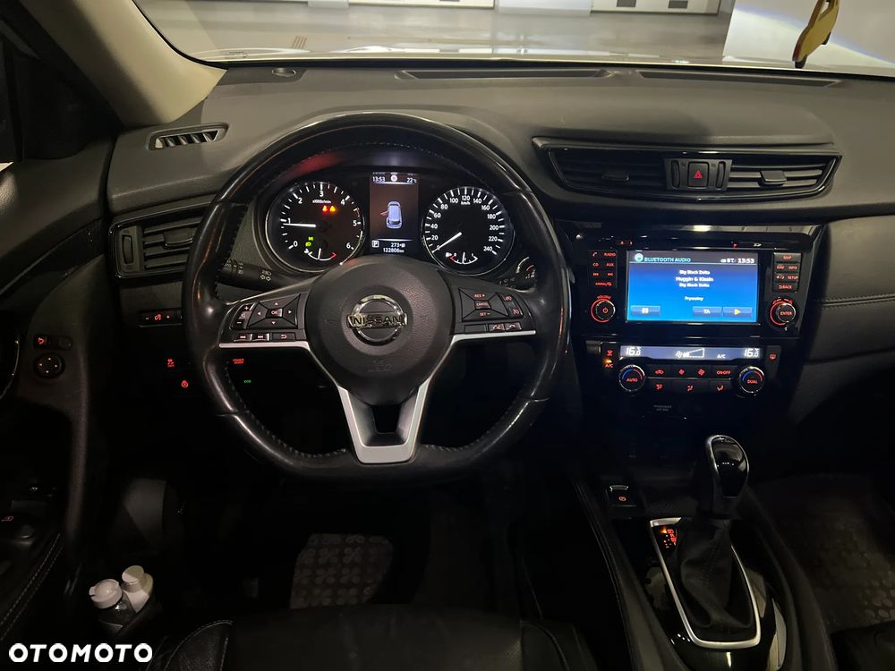 Nissan X-Trail 2.0 dCi Tekna Xtronic 4WD - 27