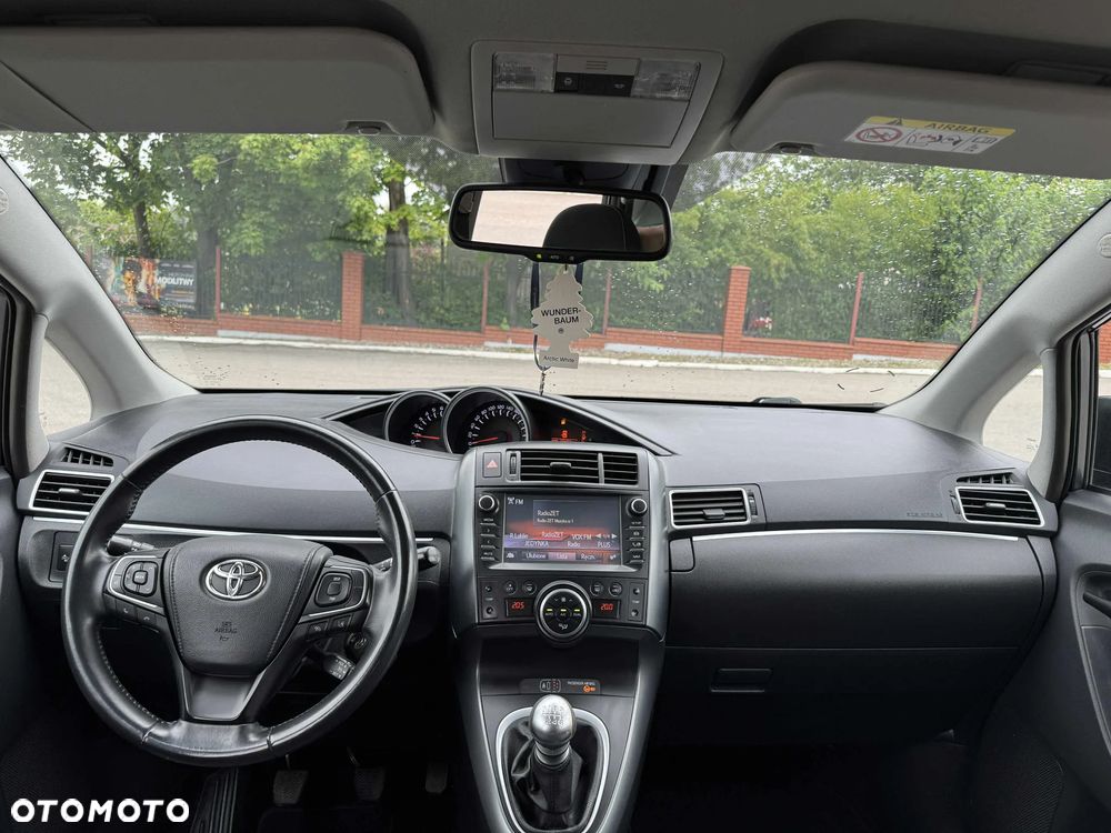 Toyota Verso 1.8 Premium 7os - 5