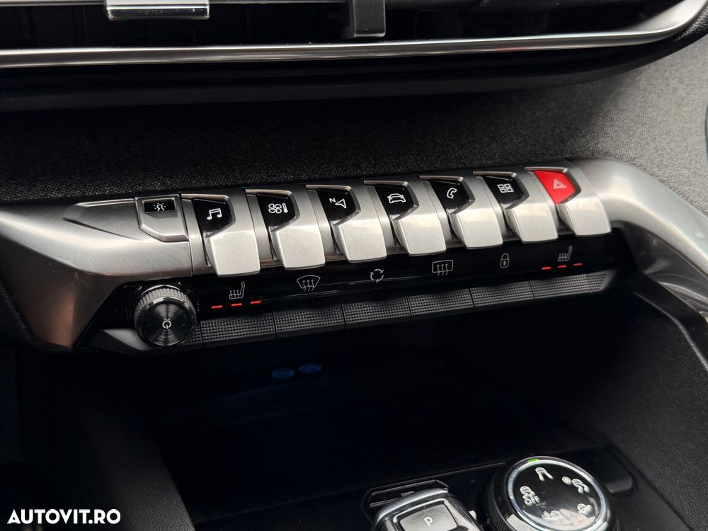 Peugeot 3008 BlueHDi 130 Stop & Start EAT8 GT Pack - 28