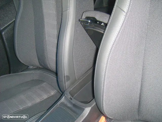 Peugeot 308 SW 1.2 PureTech Allure Pack EAT8 - 46