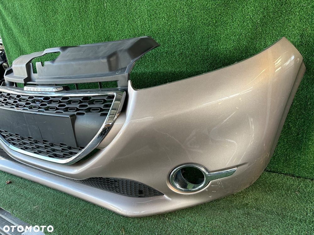 Peugeot 208 12-15 zderzak przedni - 2