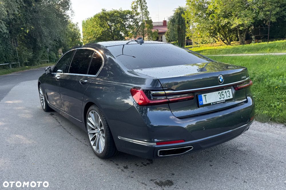 BMW Seria 7 740Li - 10