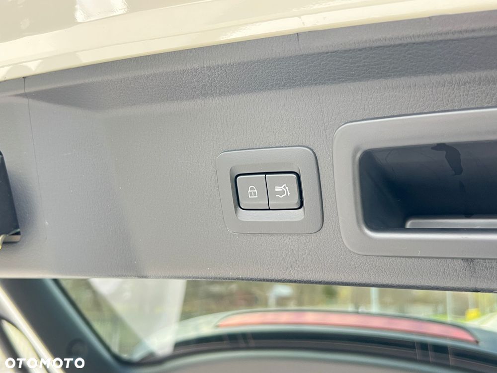 Mazda CX-30 SKYACTIV-G 2.0 M-Hybrid 150 SELECTION - 34