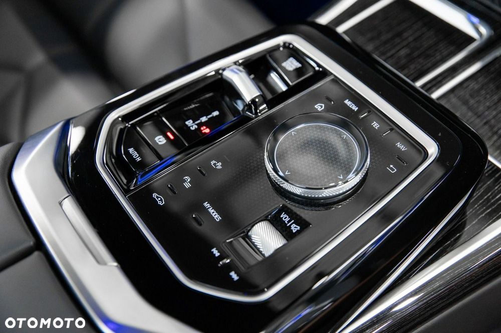 BMW Seria 7 740d xDrive mHEV M Sport sport - 36