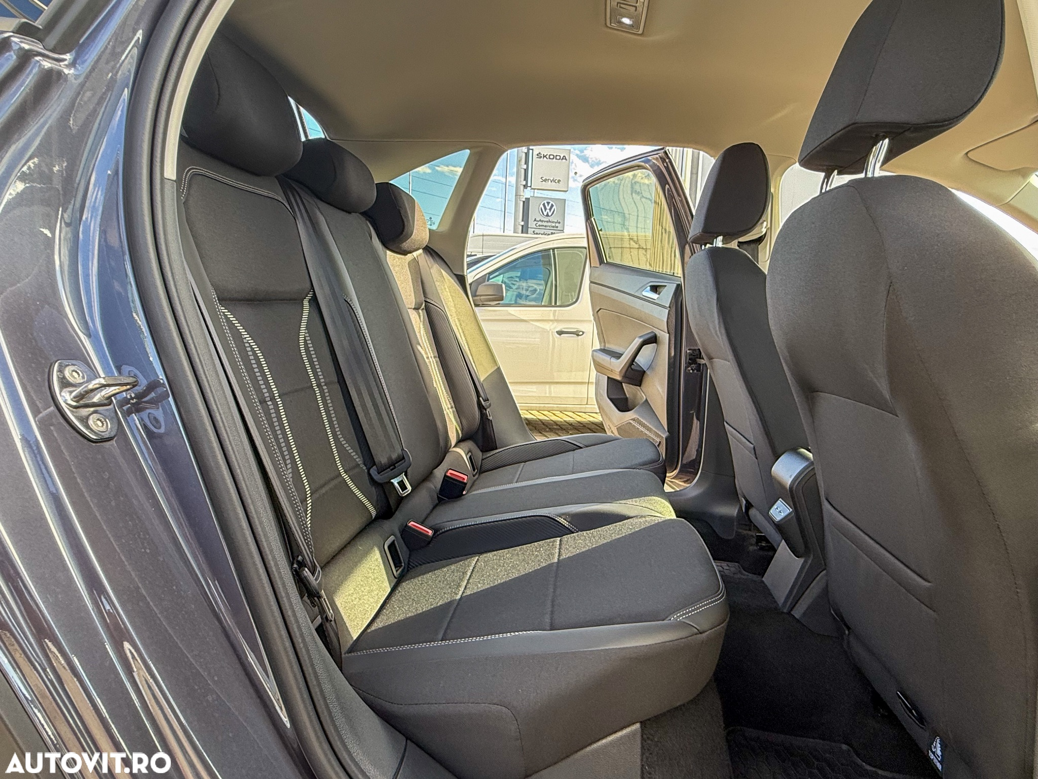 Volkswagen Taigo 1.5 TSI DSG Style - 14