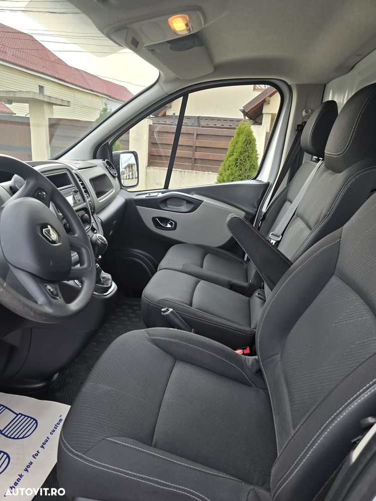Renault trafic - 13