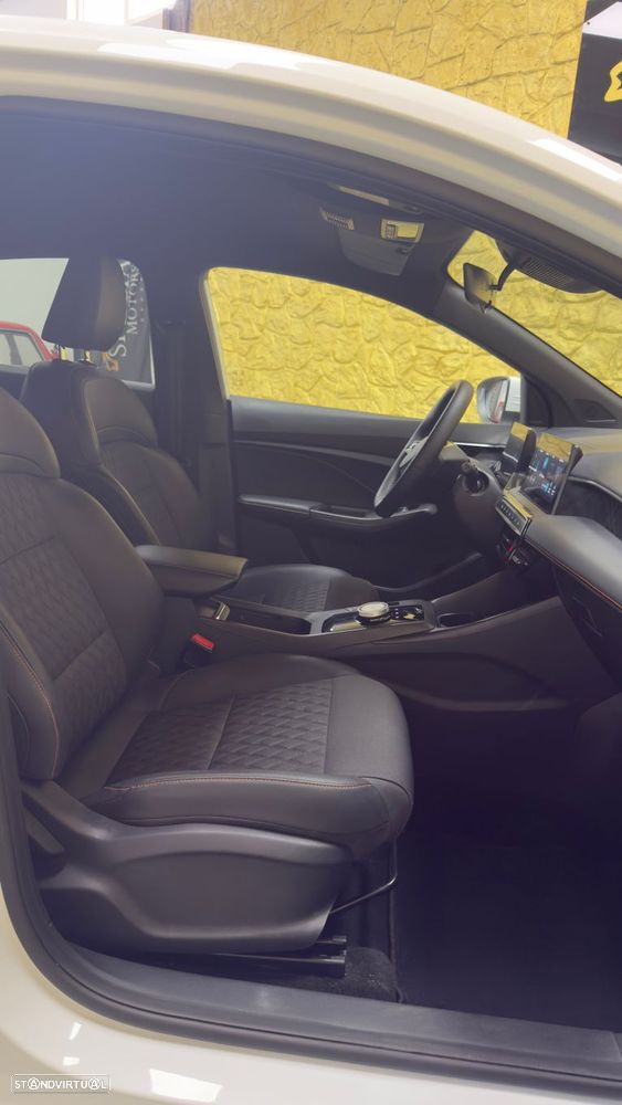 MG MG3 1.5 L Hybrid+ Luxury - 4