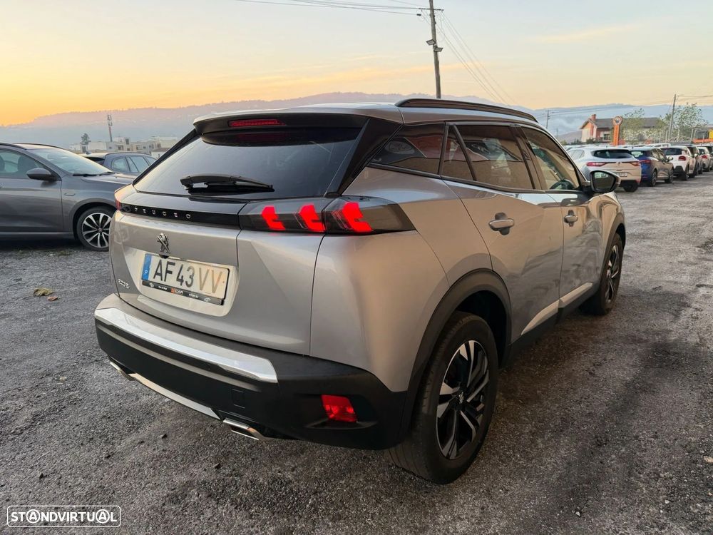 Peugeot 2008 1.2 PureTech Allure Pack - 10