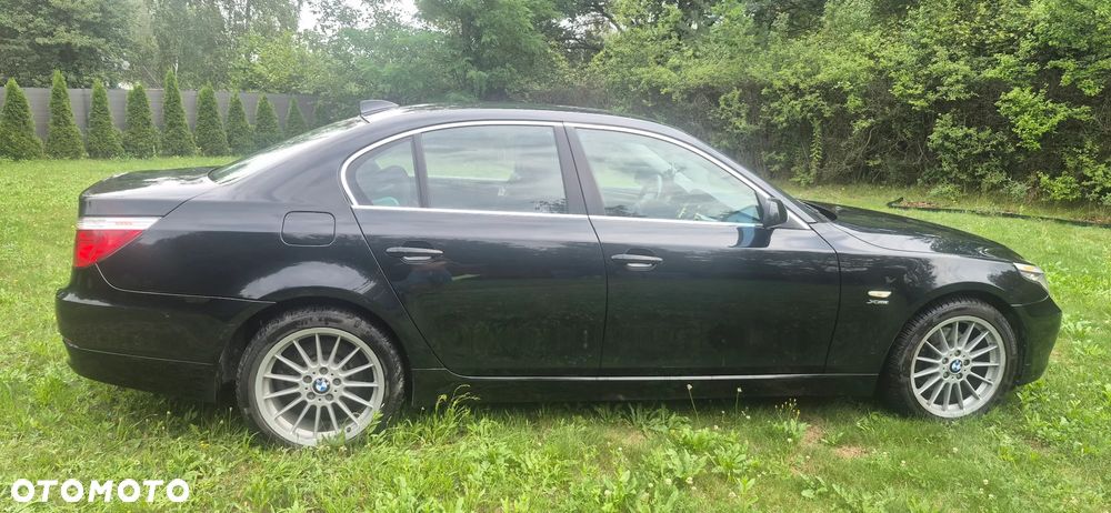 BMW Seria 5 530d xDrive - 5