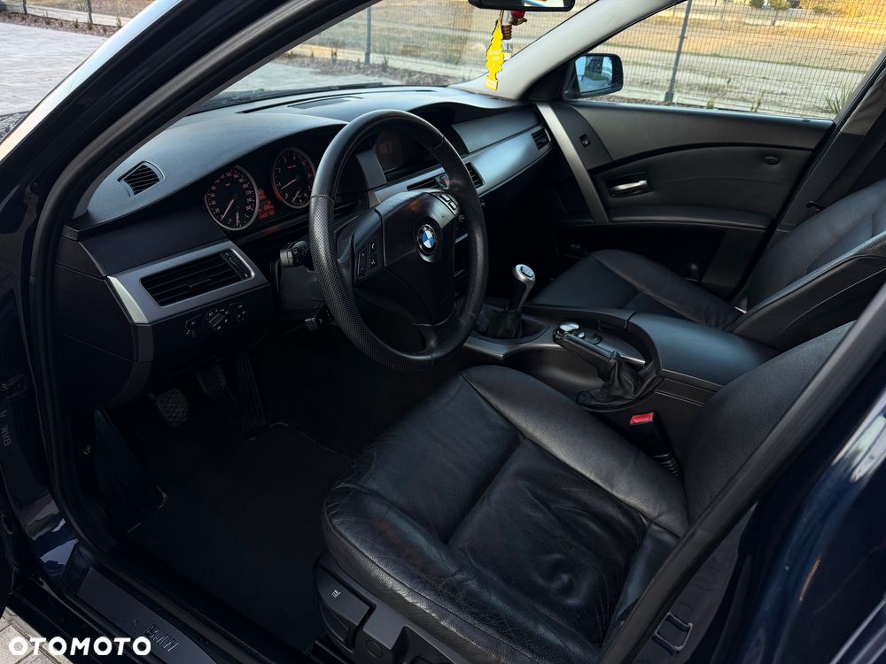 BMW Seria 5 - 11