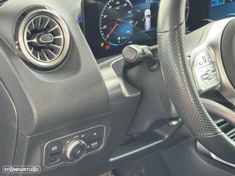 Mercedes-Benz GLB 200 d AMG Line - 6