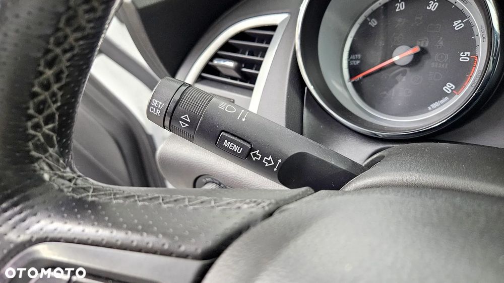Opel Astra IV GTC 2.0 CDTI Sport S&S - 14