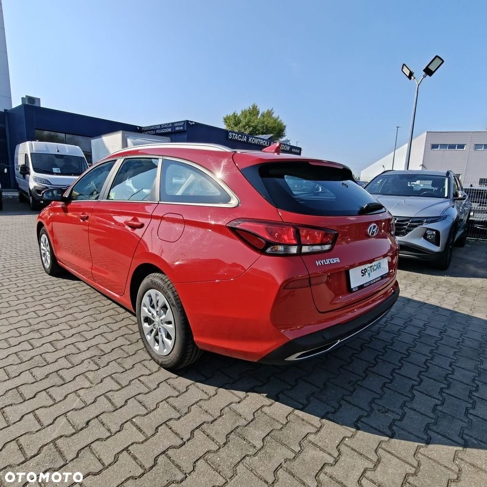 Hyundai i30 1.5 T-GDI 48V Modern - 4