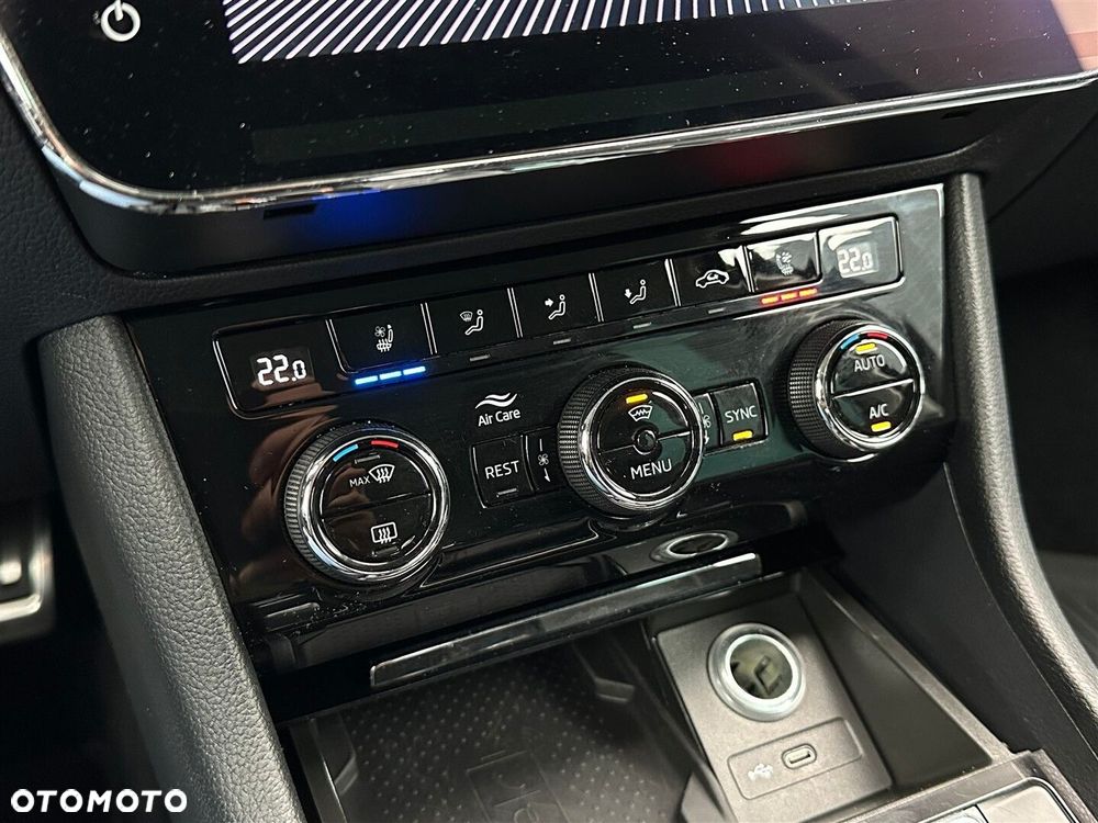 Skoda Superb 2.0 TDI SCR L&K DSG - 22