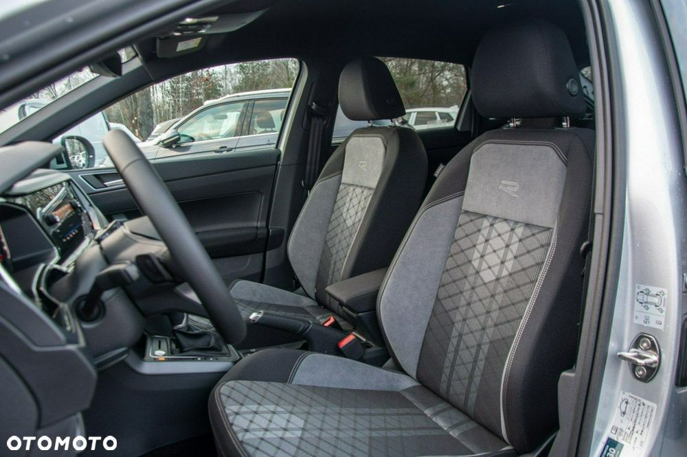 Volkswagen Taigo - 12