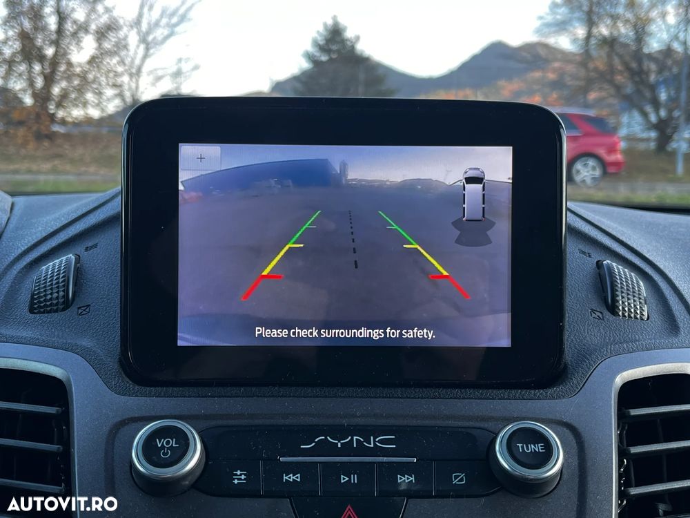 Ford Transit Connect 1.5 EcoBlue 100CP 6MT DCIV SWB(L1) Trend - 22