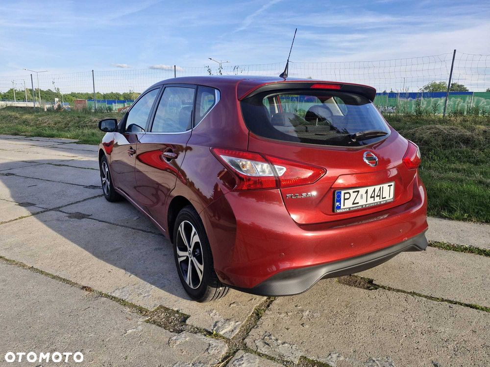 Nissan Pulsar - 2