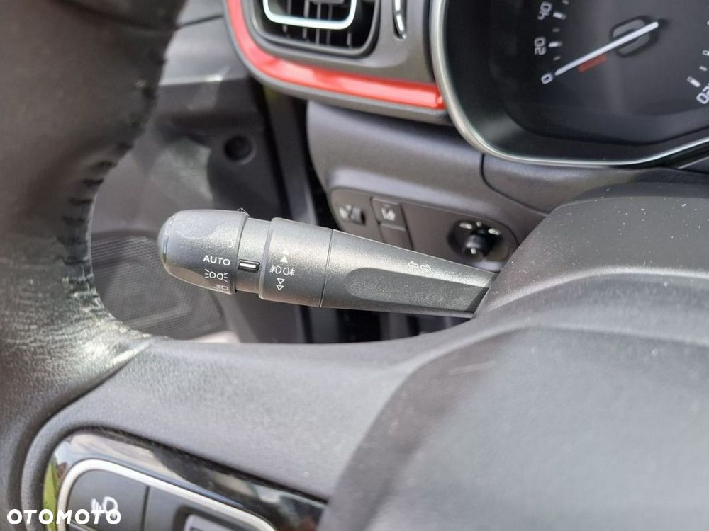 Citroën C3 Pure Tech (VTi) 82 Exclusive - 32