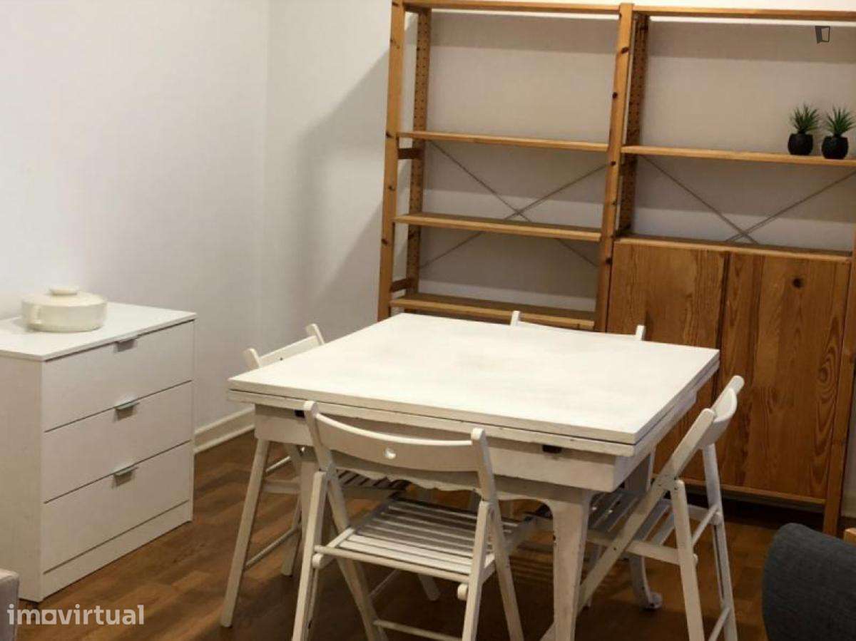 Apartamento com 4 quartos - localizado em Baixa Coimbra - Grande imagem: 2/29