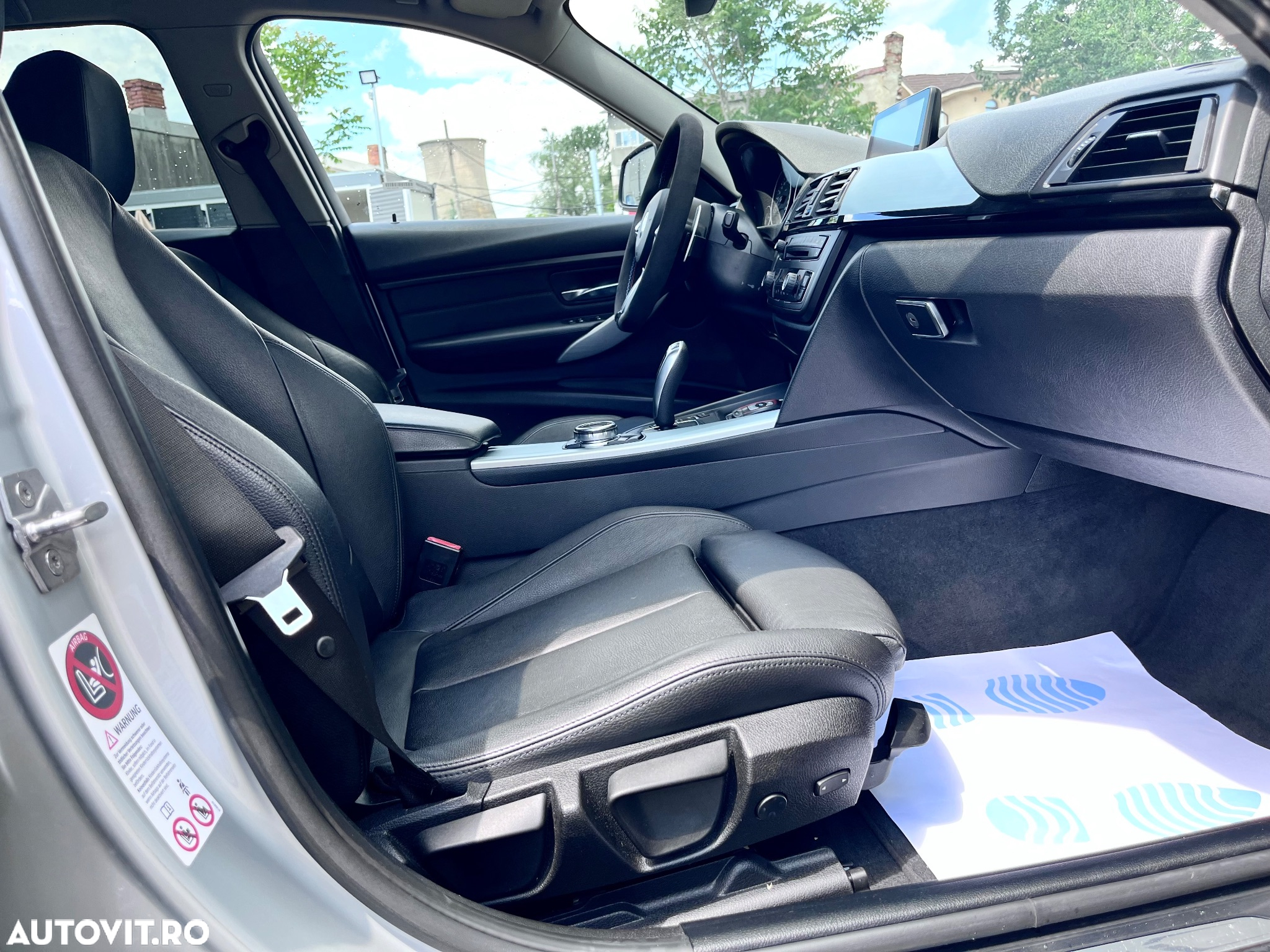 BMW Seria 3 320d Aut. Blue Performance Sport Line - 16