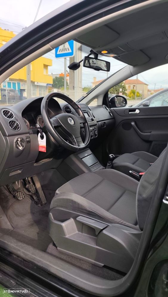 VW Golf Plus 2.0 TDi Confortline - 15