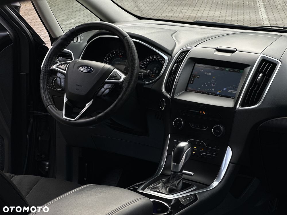 Ford S-Max 2.0 TDCi Bi-Turbo Titanium PowerShift - 25
