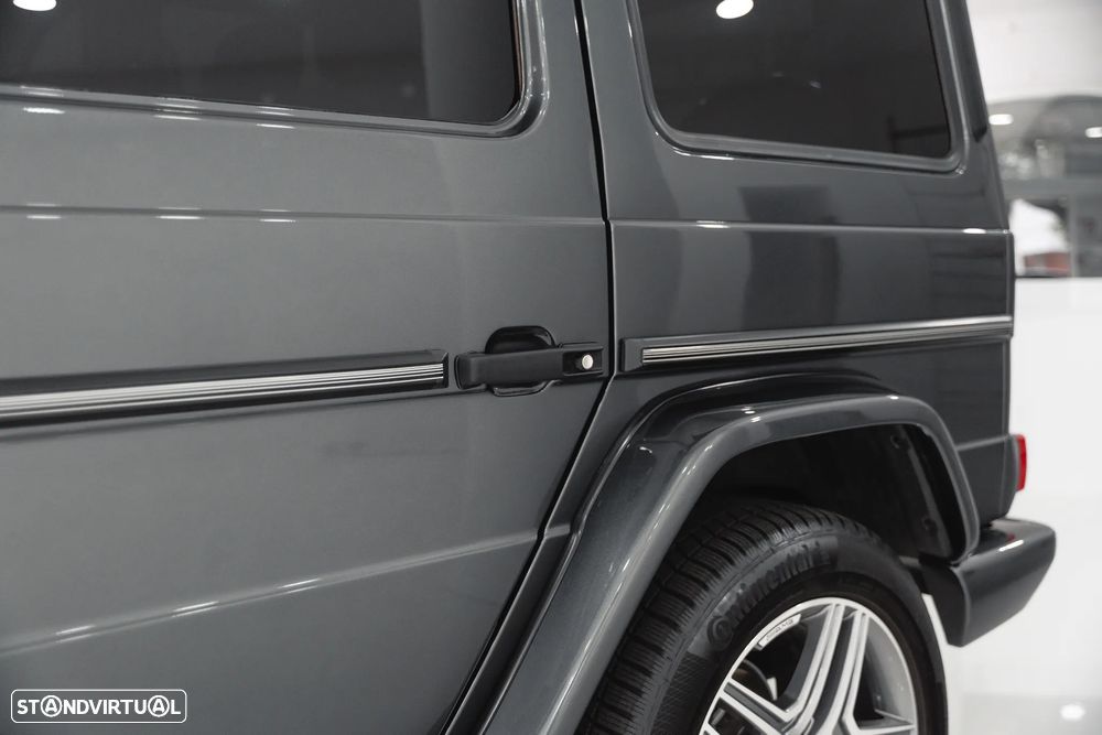 Mercedes-Benz G 350 d 9G-TRONIC AMG Line - 9