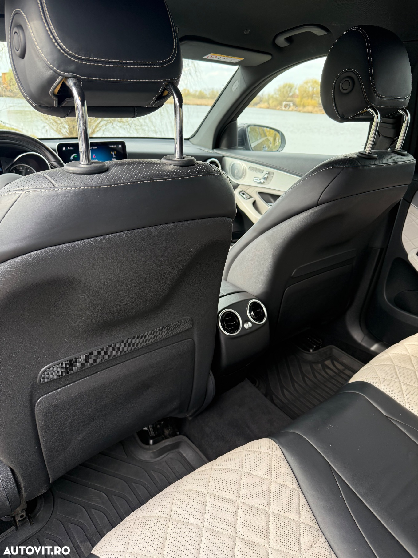 Mercedes-Benz GLC 220 d 4Matic 9G-TRONIC - 19