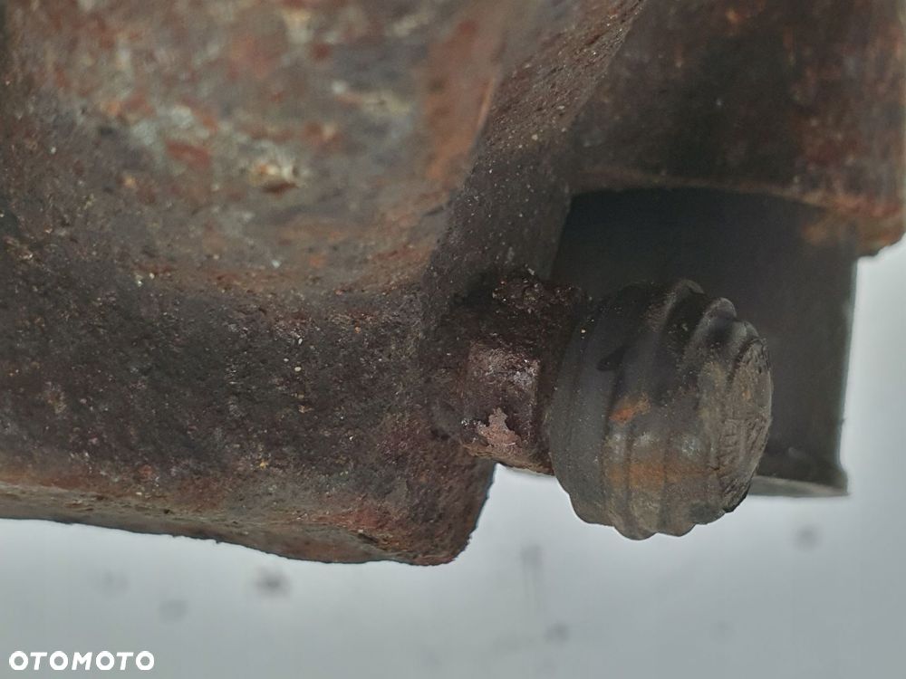Volvo S60 II V60 I PRZEDNI ZACISK HAMULCOWY prawy przód pasażera 31471664 - 14