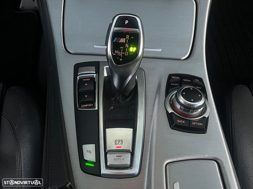BMW 520 d Pack M Auto - 12