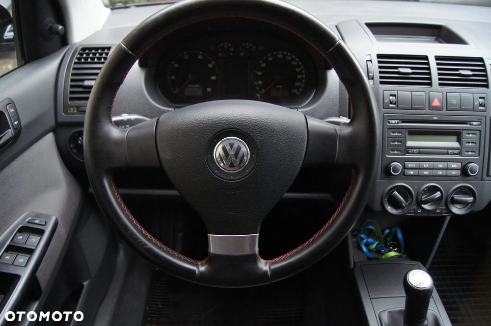 Volkswagen Polo 1.4 Goal - 13