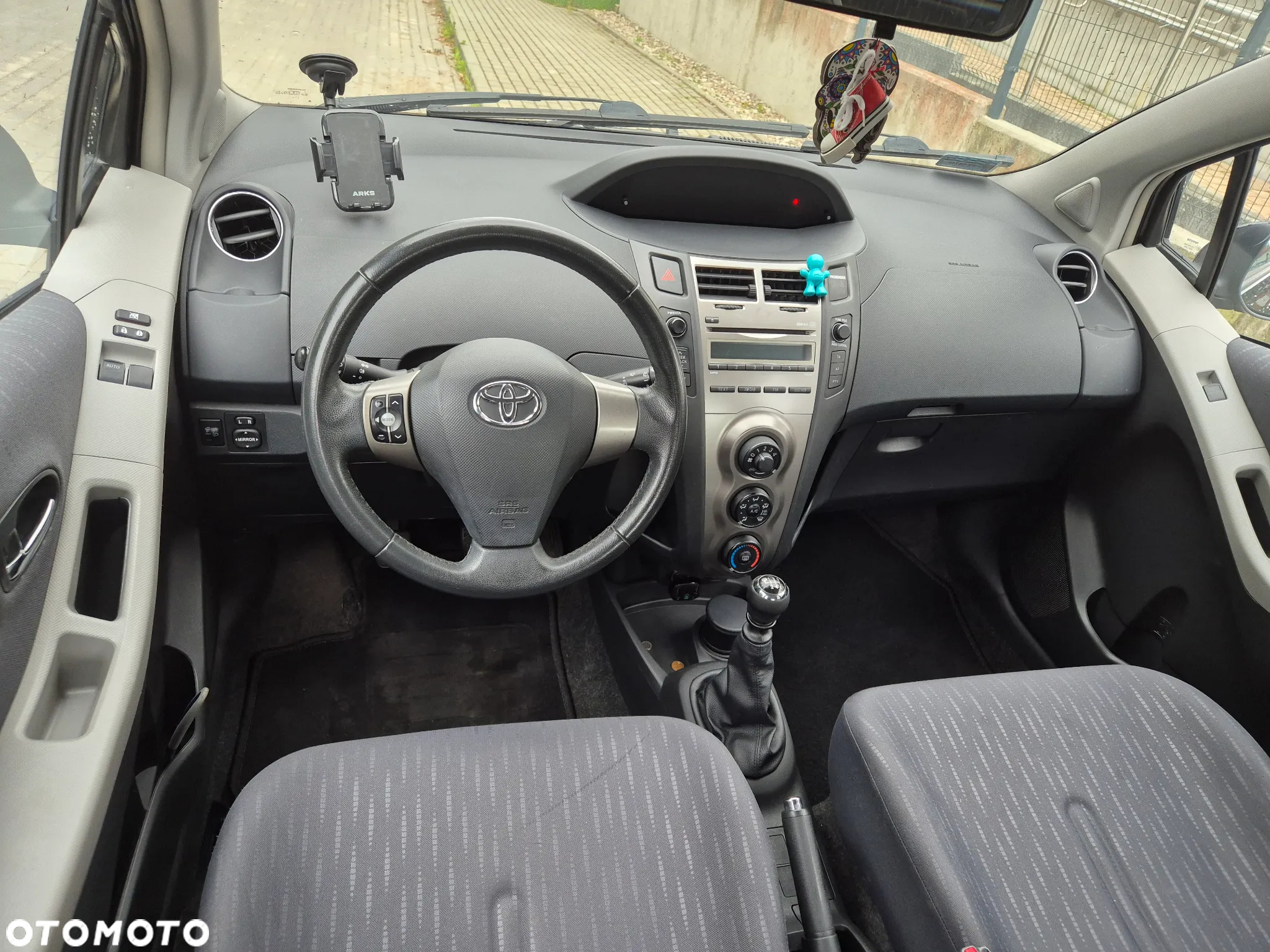 Toyota Yaris 1.33 VVT-i Life - 6