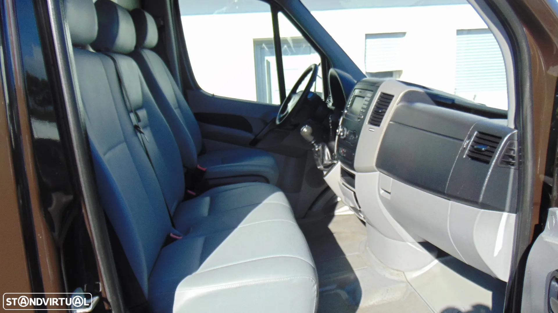 VW CRAFTER 2.0 TDI 140CV - 10